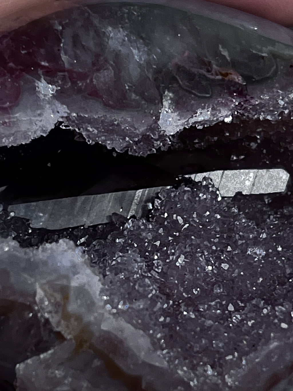 The Crimson Calcite Prism (Hand-Polished Full Body Unikat)