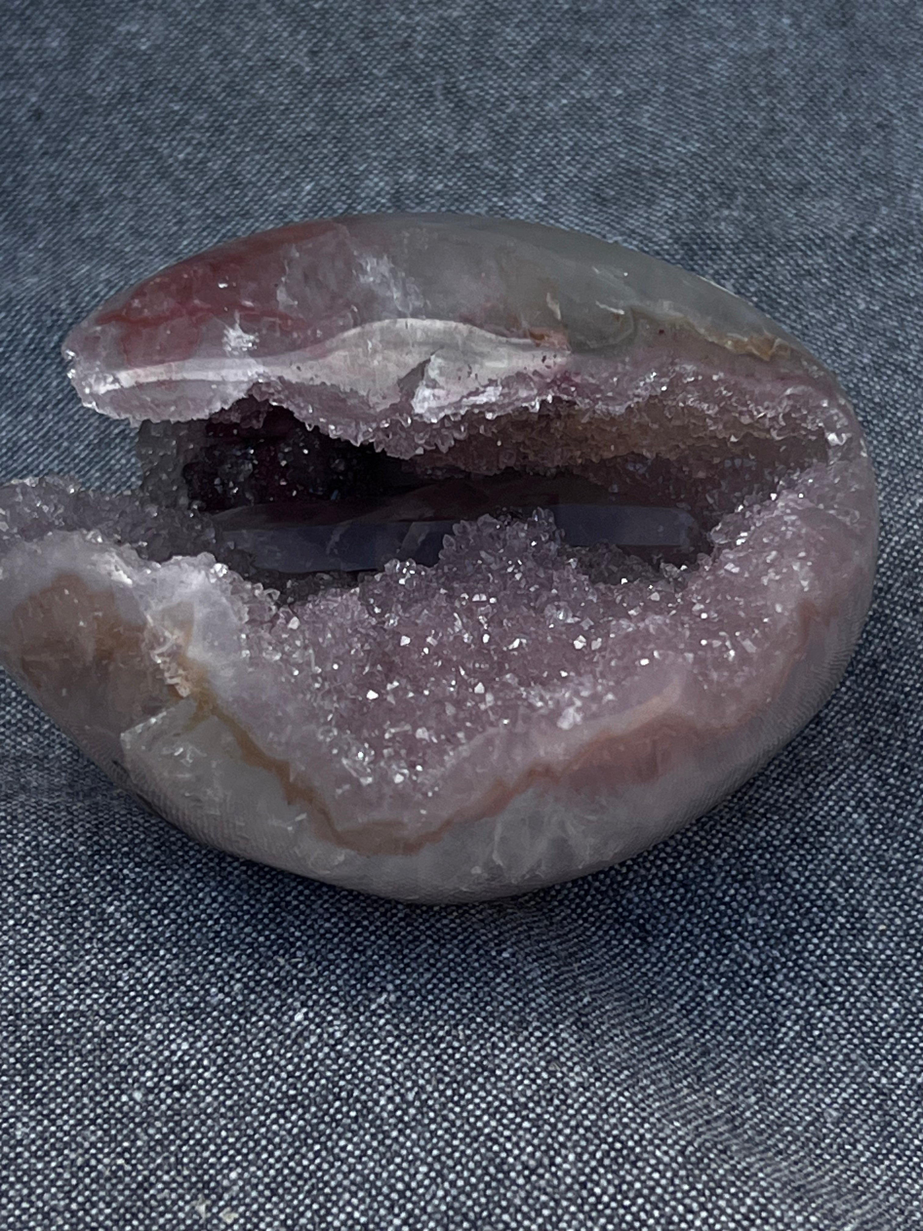 The Crimson Calcite Prism (Hand-Polished Full Body Unikat)