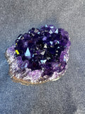 ARTIGAS DEEP VIOLET — 653 g Q1 Amethyst Cluster